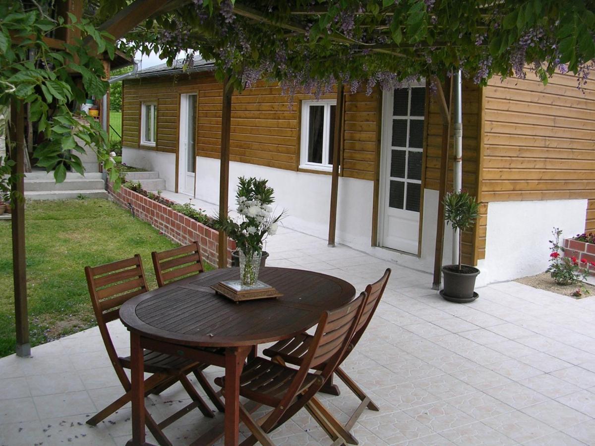 Chez Pimline Bed and Breakfast Saint-Aubin-sur-Quillebeuf Exteriör bild